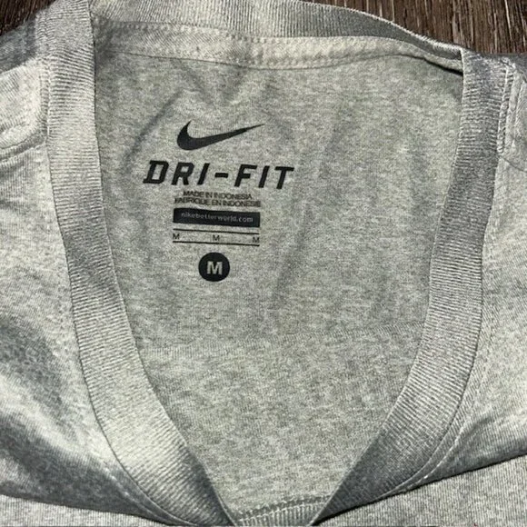 Nike Mens Dri-FIT Training Tee Short Sleeve Crew Neck Shirt OMOTESANDO RARE NWOT - Picture 2 of 4